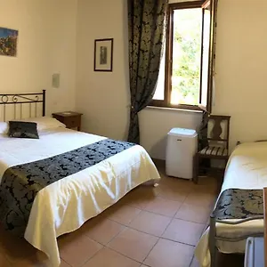 2* Konukevi Tuscany